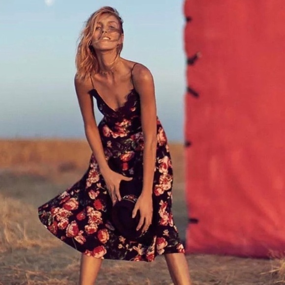 FOXIEDOX strappy midi dress floral print lace detail adjustable straps - Picture 2 of 14